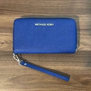 Michael Kors Wristlet